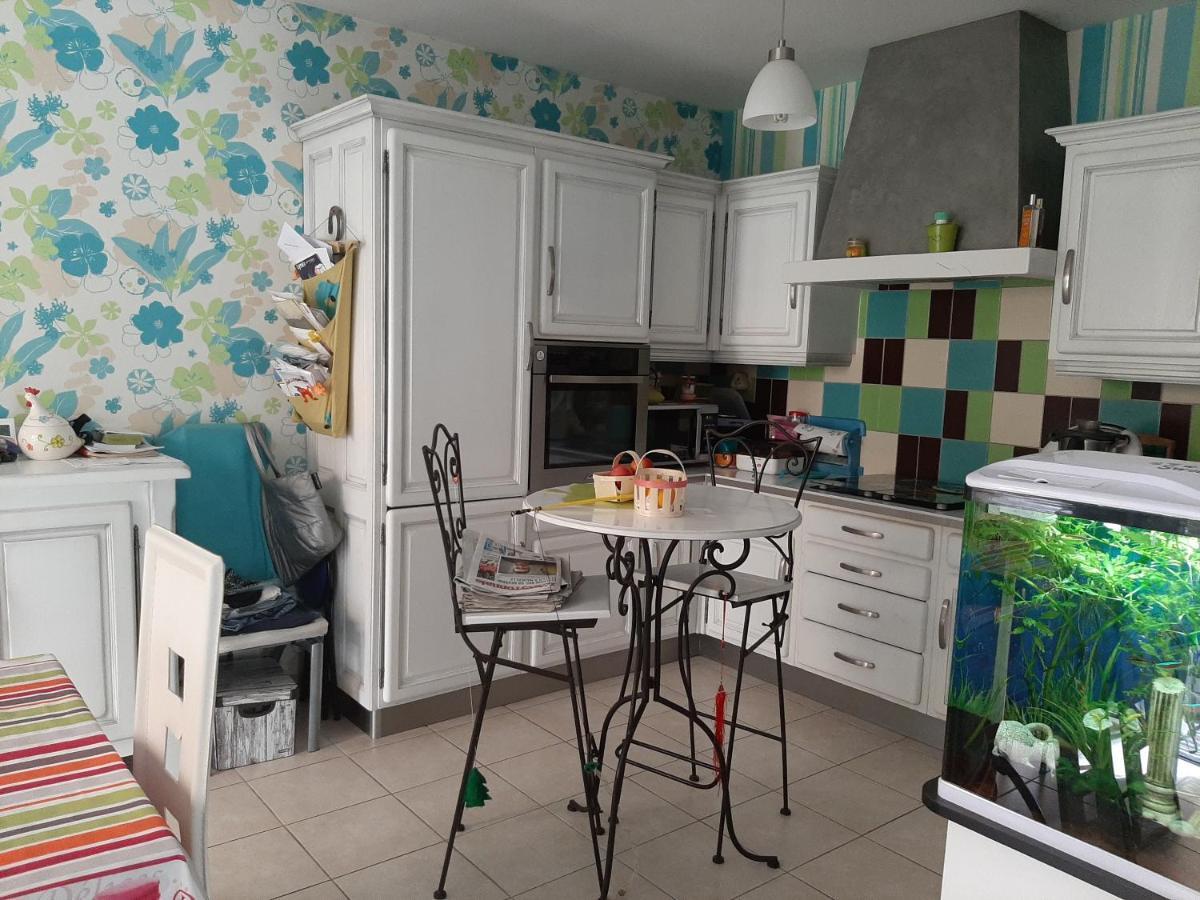 La Palatine Chambre Chez L Habitant A 20 Mn De Rodez Calmont  Eksteriør bilde