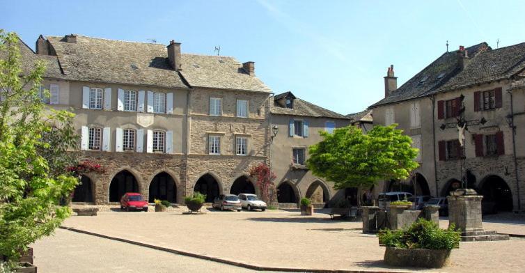 La Palatine Chambre Chez L Habitant A 20 Mn De Rodez Calmont  Eksteriør bilde